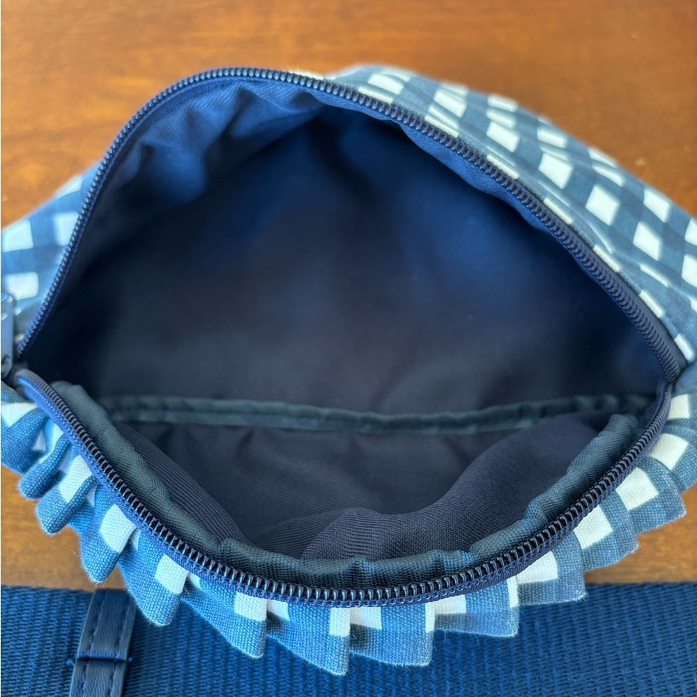 J.‎ Crew Ruffle Belt Bag - Picture 7 of 14